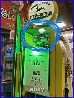 John_Deere_Gasoline_Custom_1940_s_Bennett_Model_546_Gas_Pump_Restored_08_wiy.jpg