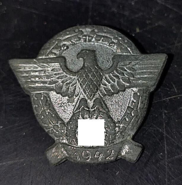 Tag der Polizei 1942 badge 1.26.21 G.V.jpg